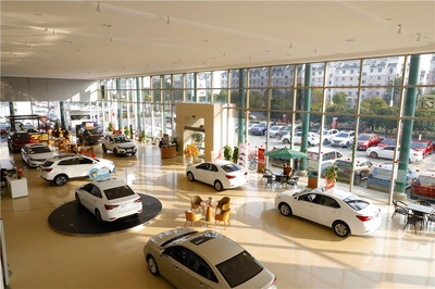 苏州建孚汽车销售服务——专业4S店的汽车销售体验